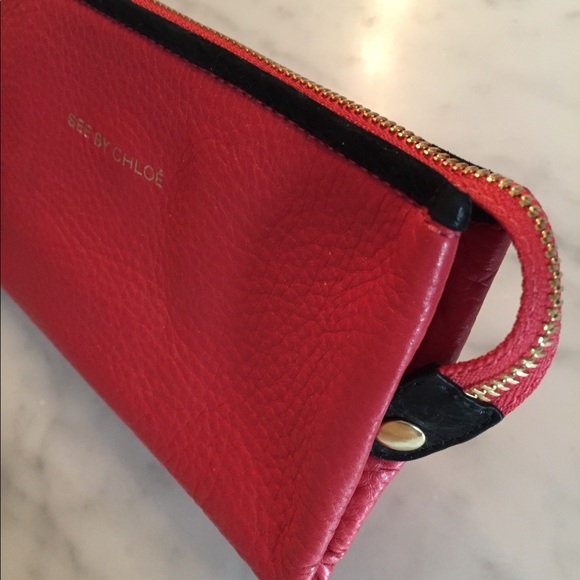 See By Chloe wallet CORAL colour, LIKE NEW - Picture 2 of 8